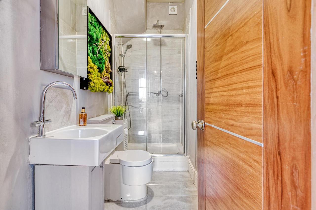 Sunny Corner Apartment In Center Of London Bagian luar foto